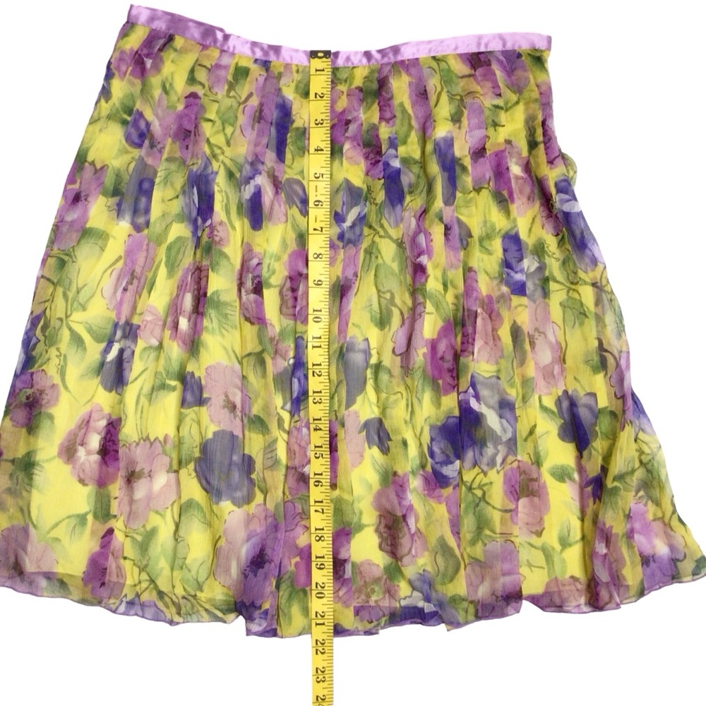 WD.NY Yellow Purple Floral Silk Pleated Skirt Size 14 - Picture 8 of 9